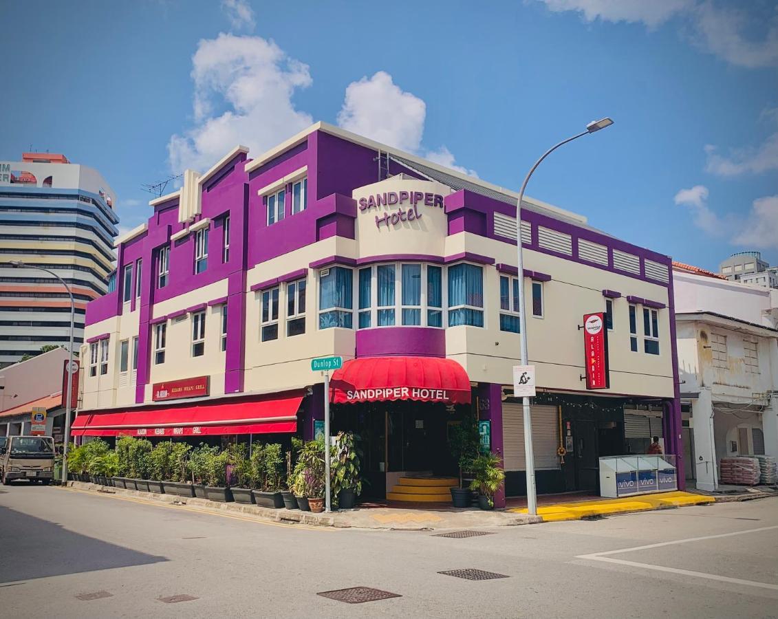 Single Sharing Room And Short Hours Stay At Sandpiper Hotel Singapore Exteriör bild